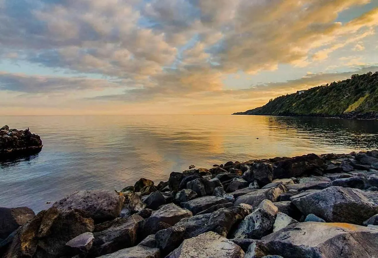 B&B Acireale - Il Cavalluccio Marino Fronte Mare Italy