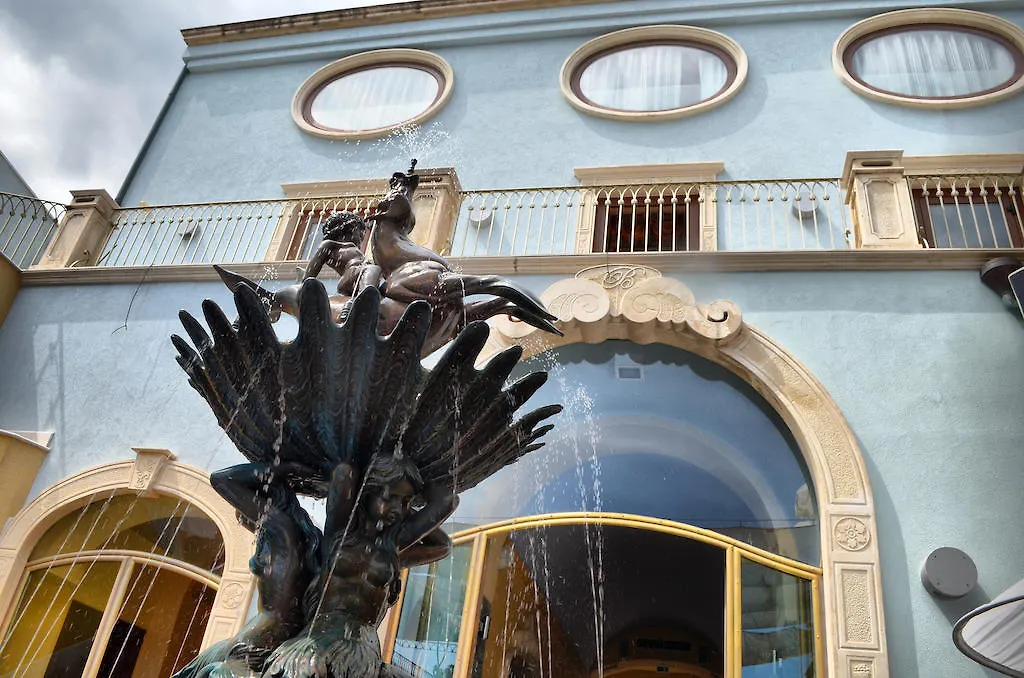B&B Acireale - Il Cavalluccio Marino Fronte Mare 2*,  Italy